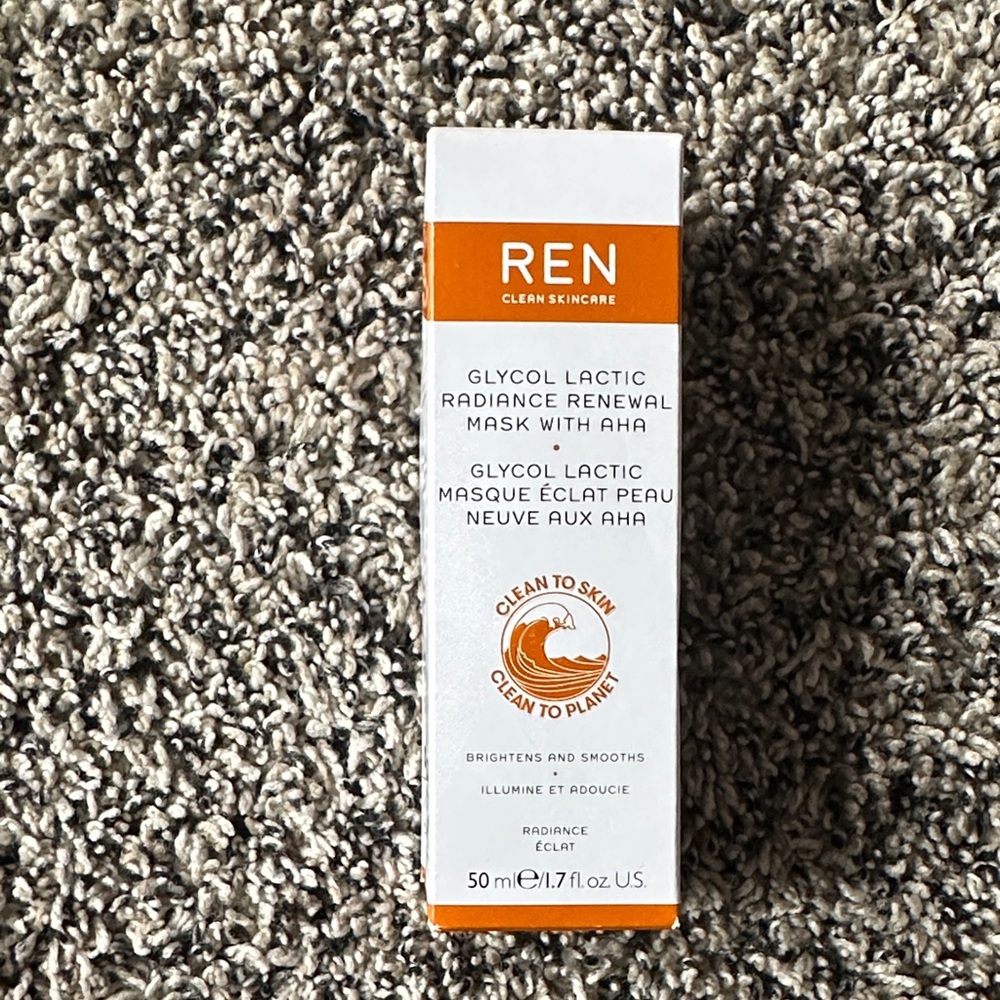 REN Glycol Lactic Radiance Renewal Mask